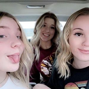 Meet your Posher, Kaylee